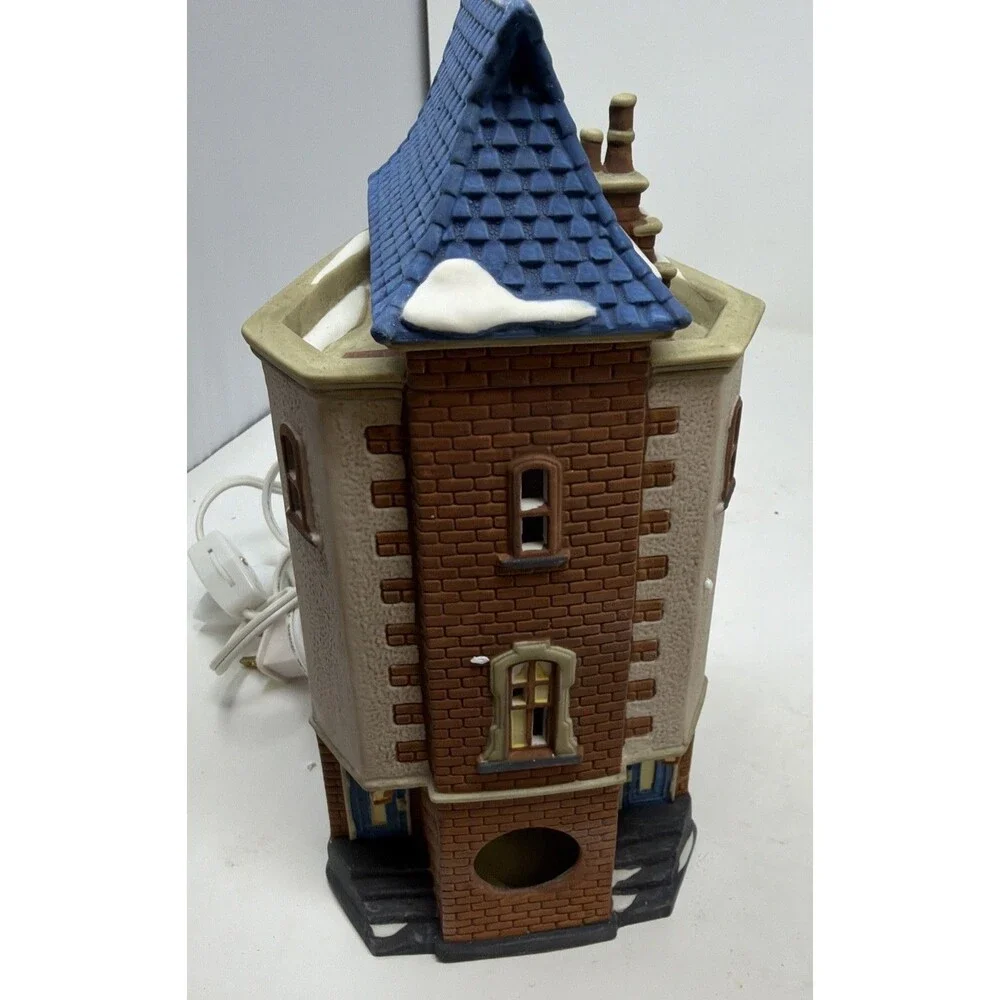 Department 56 Christmas in the City Series City Clockworks Heritage Village 1992